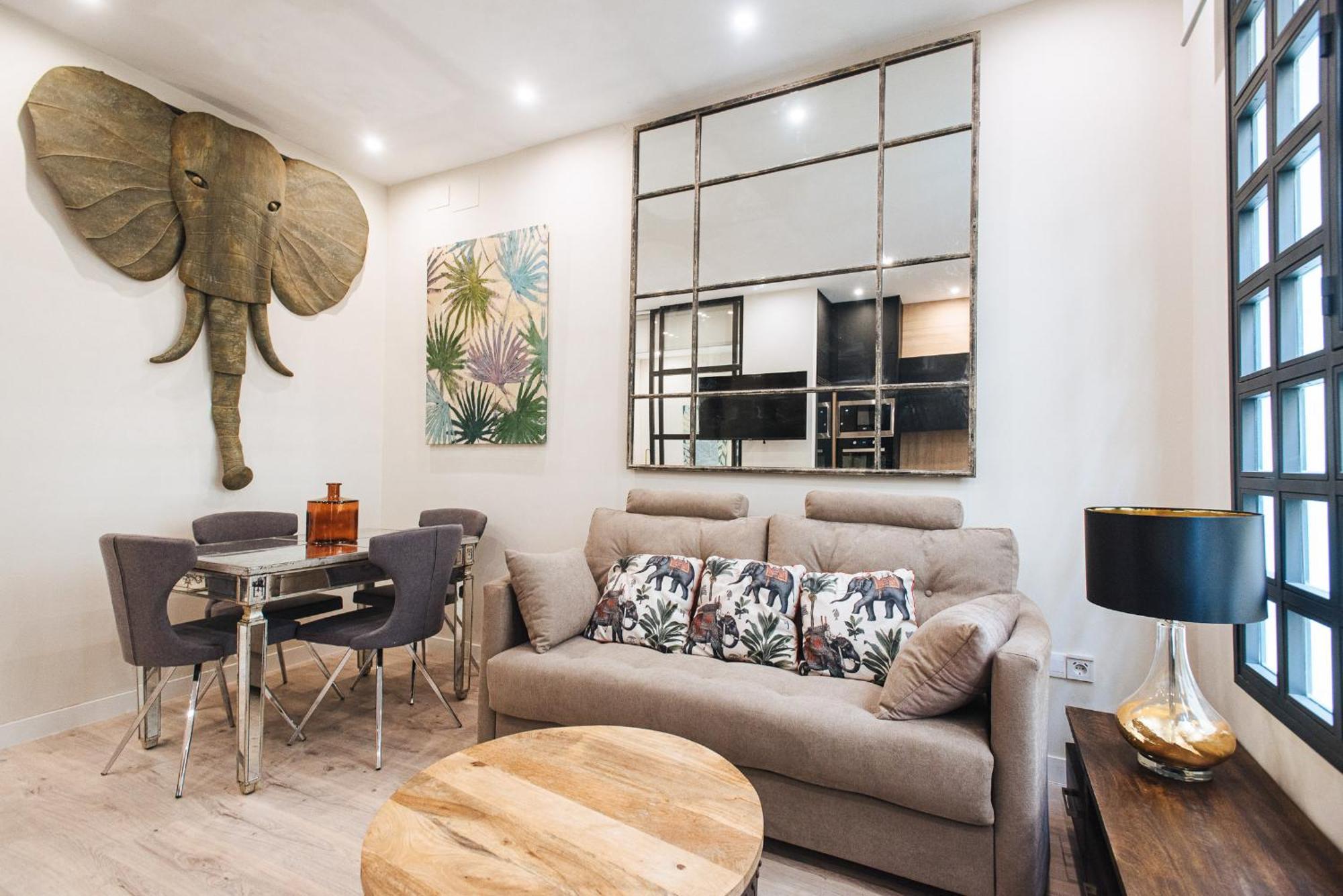 Selecta Apartments Alameda Seville Luaran gambar