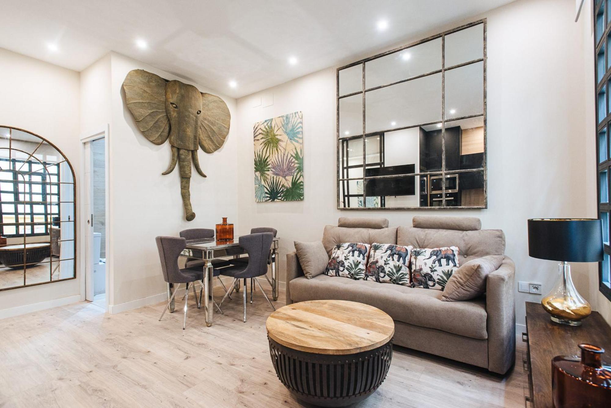 Selecta Apartments Alameda Seville Luaran gambar