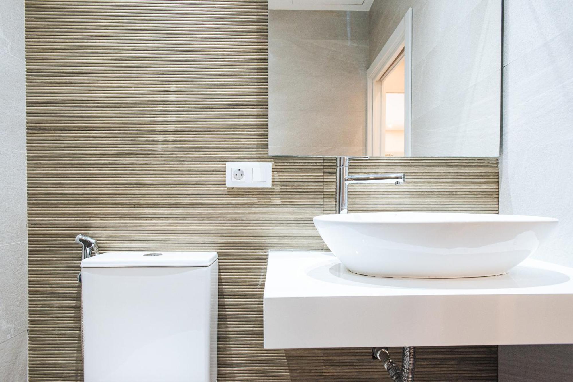 Selecta Apartments Alameda Seville Luaran gambar